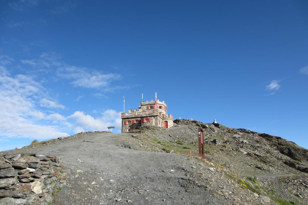 Hotel Rifugio Garibaldi Gebirgspass Stilfser Joch Exterior foto