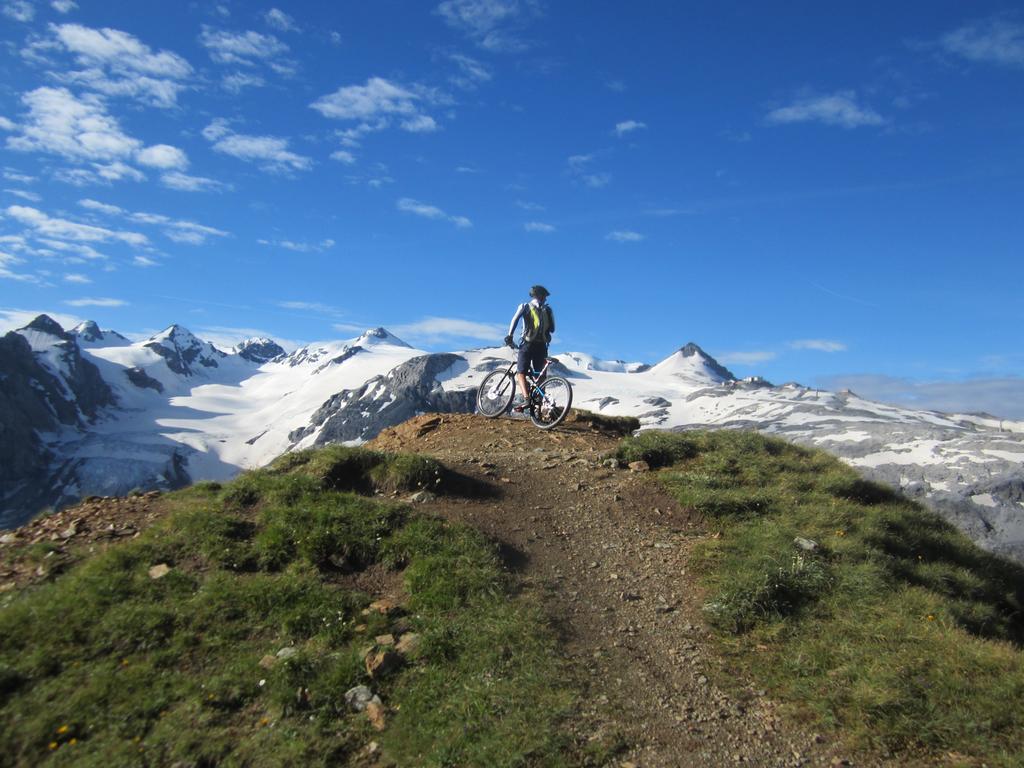 Hotel Rifugio Garibaldi Gebirgspass Stilfser Joch Exterior foto