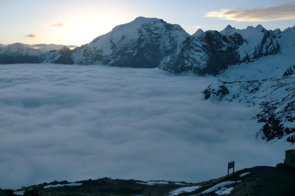 Hotel Rifugio Garibaldi Gebirgspass Stilfser Joch Exterior foto